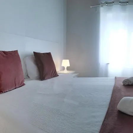 Сasa de vacaciones Of Eira Velha *